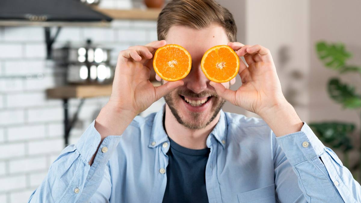 Expert-Recommended Foods To Prevent Eye Damage From Diabetes