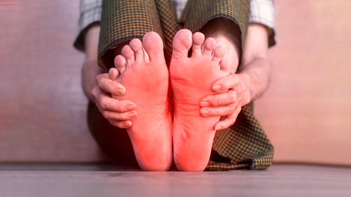 Burning Sensation In Your Feet May Point To Diabetes: Here's How